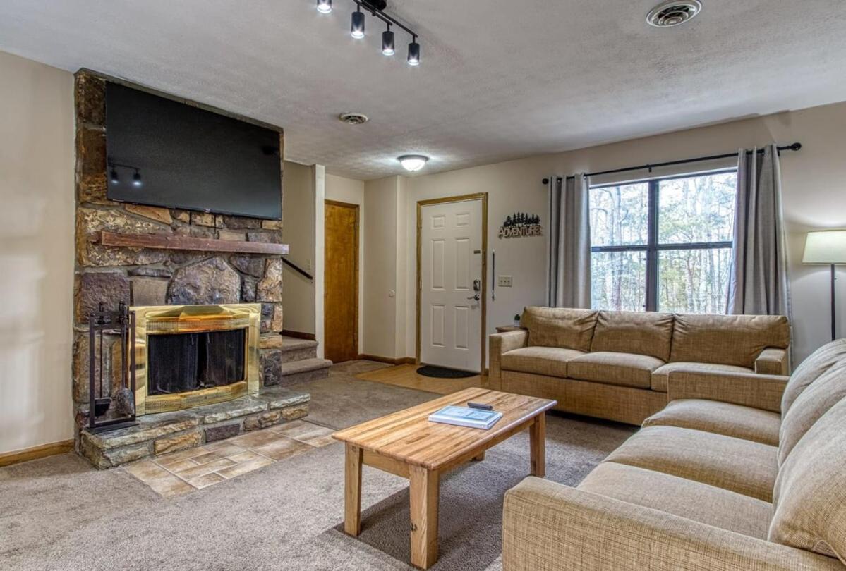 Pinecrest Townhomes-1King-2Queen Unit-Updated Pigeon Forge Kültér fotó