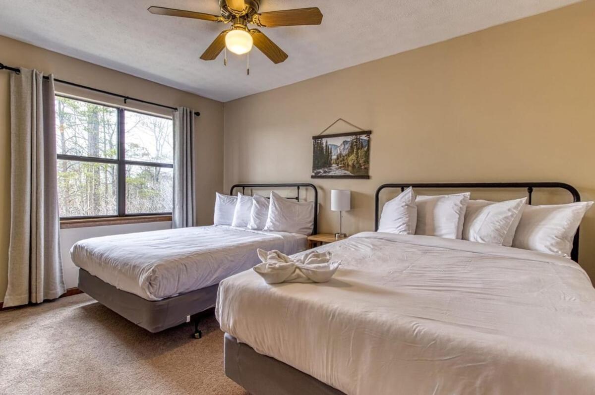 Pinecrest Townhomes-1King-2Queen Unit-Updated Pigeon Forge Kültér fotó