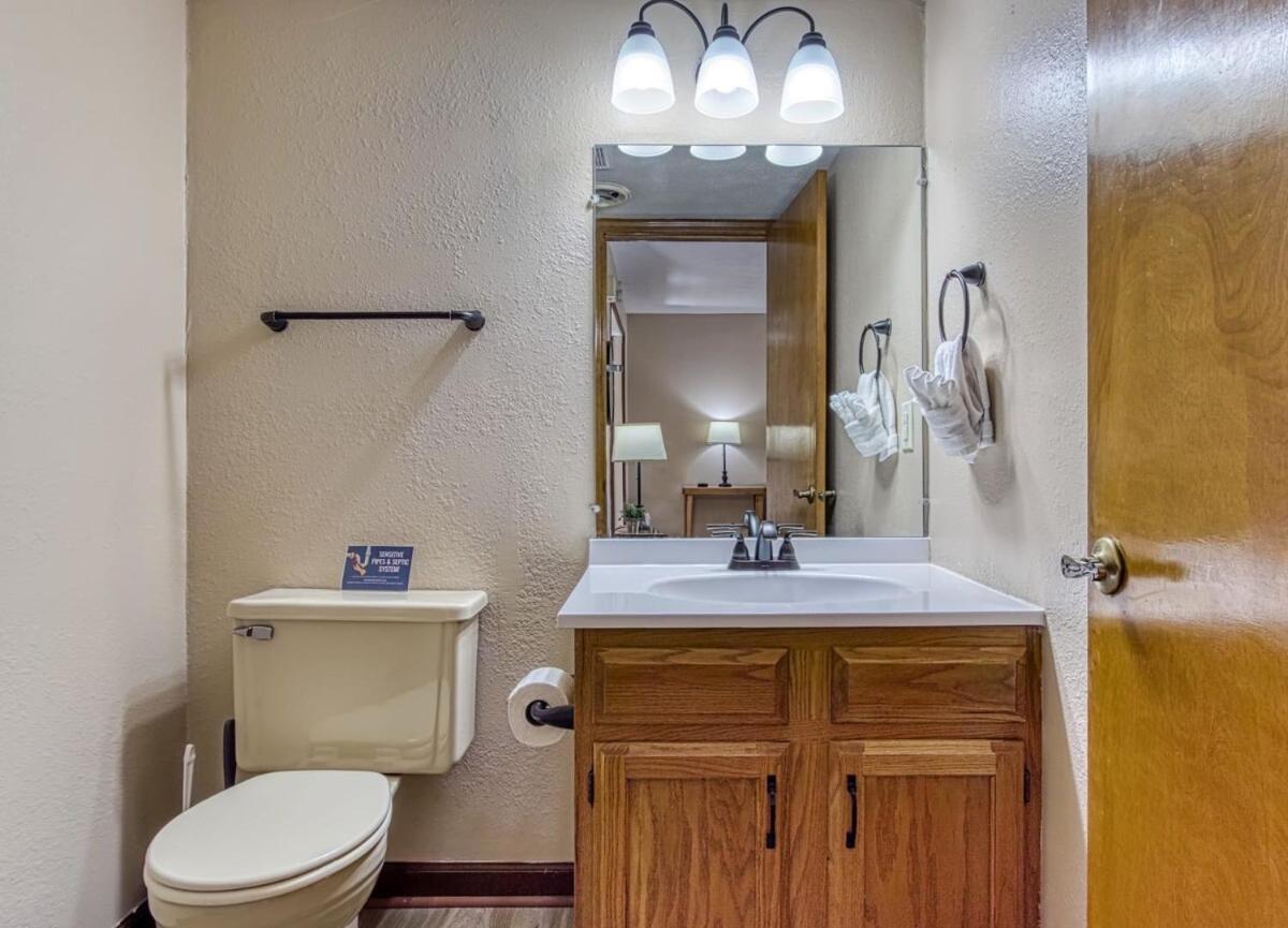 Pinecrest Townhomes-1King-2Queen Unit-Updated Pigeon Forge Kültér fotó