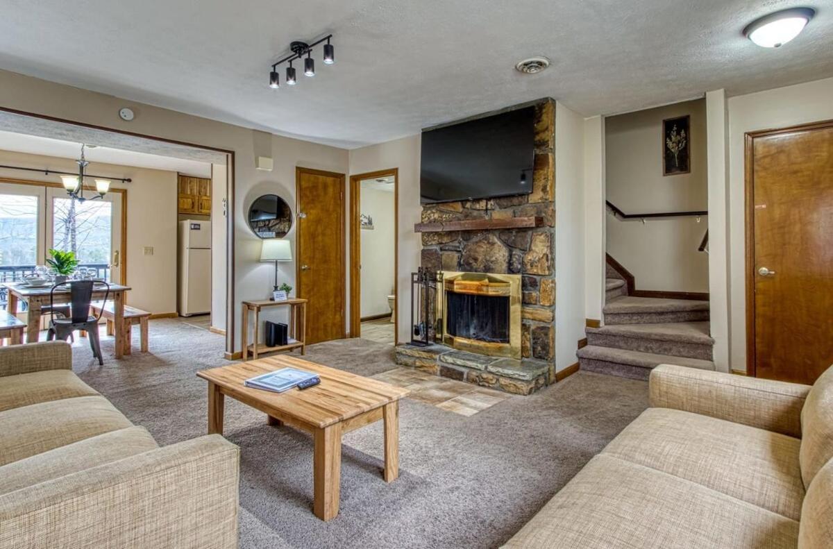Pinecrest Townhomes-1King-2Queen Unit-Updated Pigeon Forge Kültér fotó
