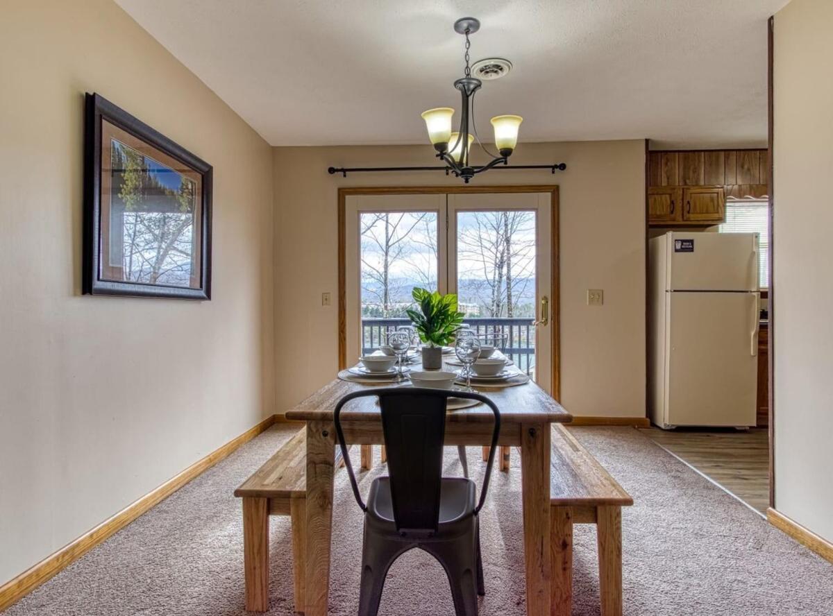 Pinecrest Townhomes-1King-2Queen Unit-Updated Pigeon Forge Kültér fotó